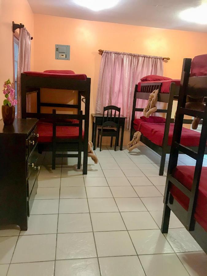Tropical Paradise Express Caye Caulker Εξωτερικό φωτογραφία