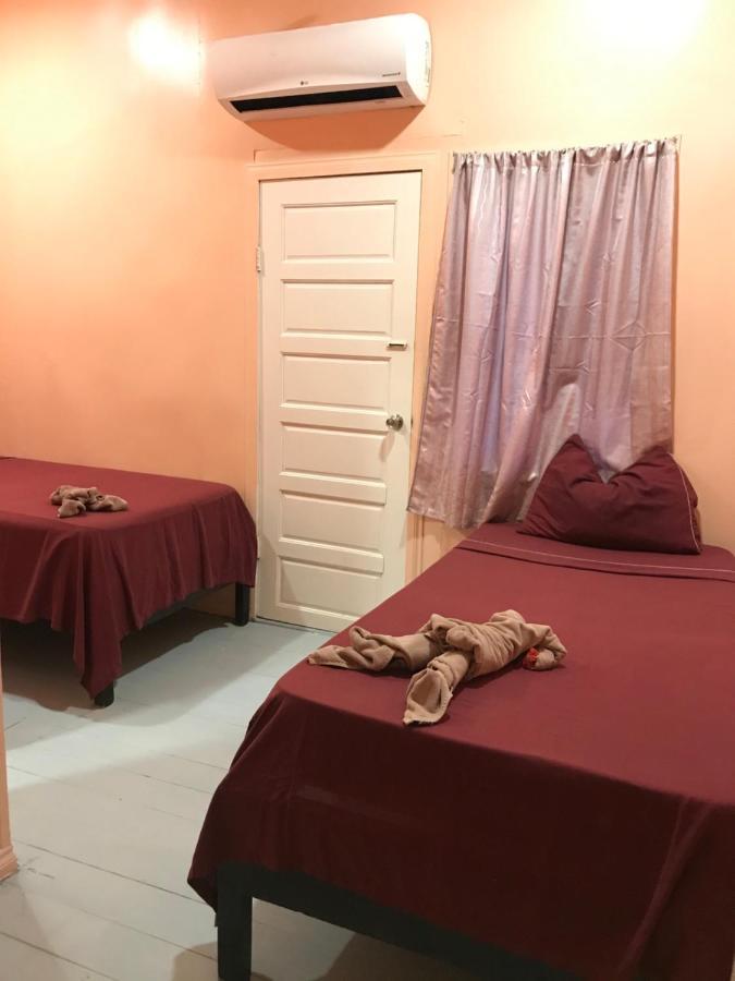 Tropical Paradise Express Caye Caulker Εξωτερικό φωτογραφία