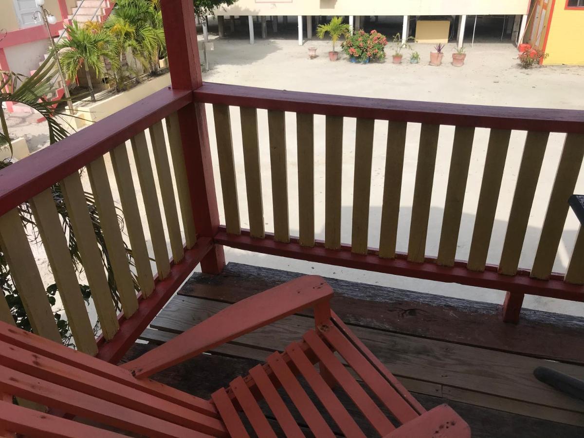 Tropical Paradise Express Caye Caulker Εξωτερικό φωτογραφία