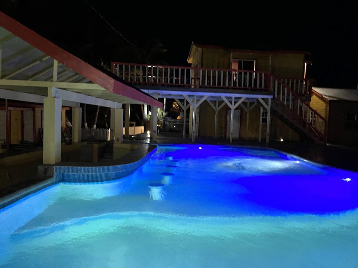 Tropical Paradise Express Caye Caulker Εξωτερικό φωτογραφία