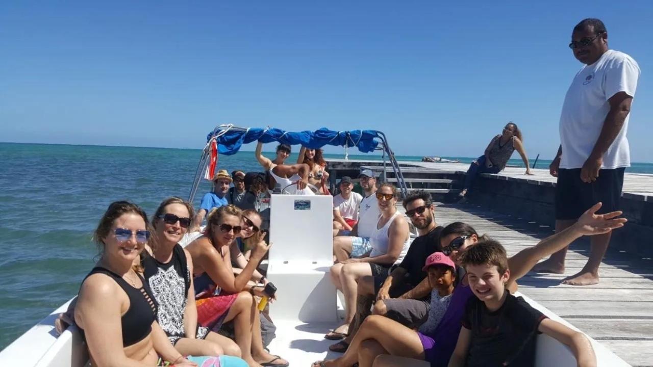 Tropical Paradise Express Caye Caulker Εξωτερικό φωτογραφία