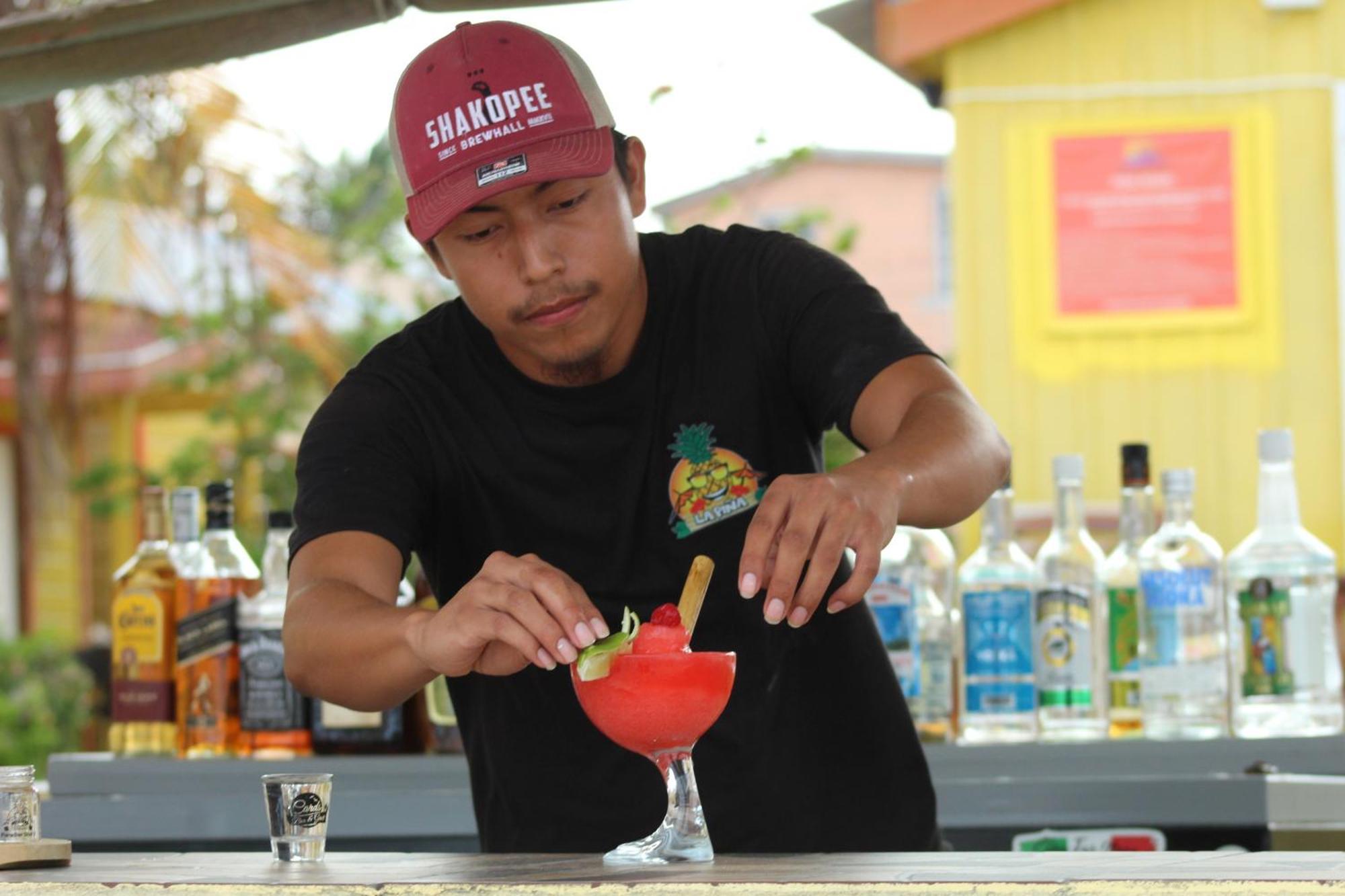 Tropical Paradise Express Caye Caulker Εξωτερικό φωτογραφία