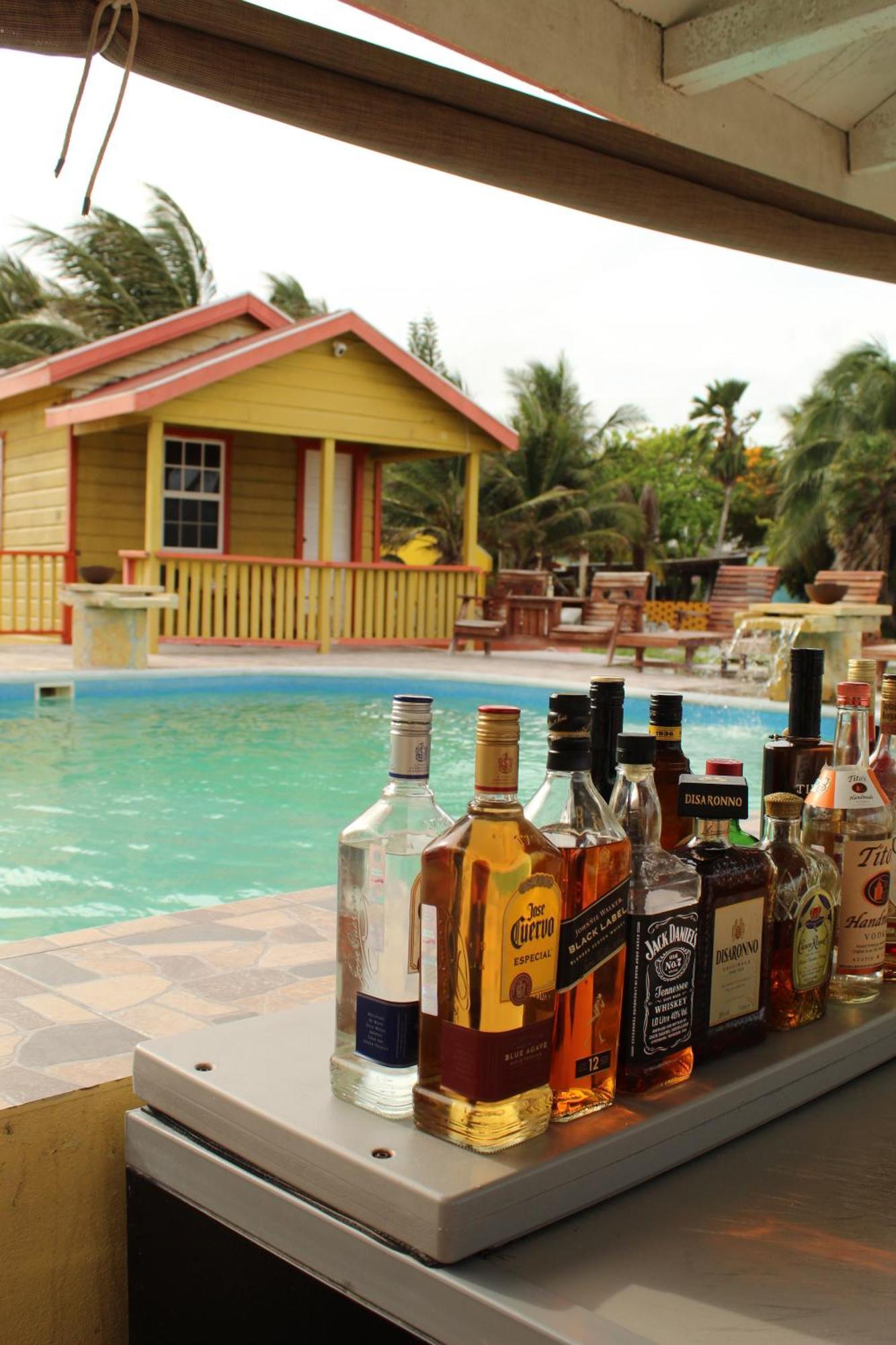 Tropical Paradise Express Caye Caulker Εξωτερικό φωτογραφία